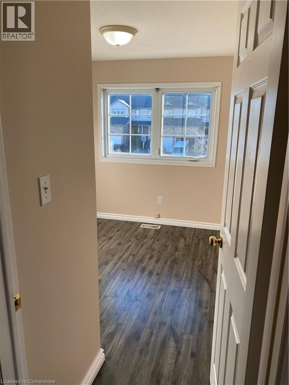 301 Activa Avenue, Kitchener, Ontario  N2E 3V2 - Photo 18 - 40756965
