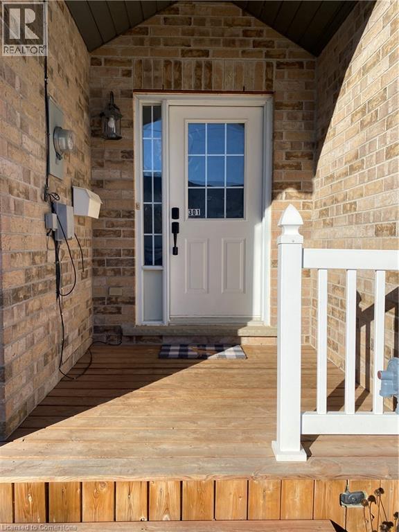 301 Activa Avenue, Kitchener, Ontario  N2E 3V2 - Photo 3 - 40756965