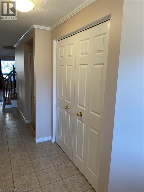 301 Activa Avenue, Kitchener, Ontario  N2E 3V2 - Photo 7 - 40756965