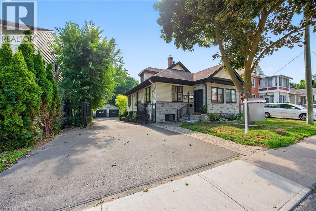 108 Owen Street, Barrie, Ontario  L4M 3H7 - Photo 4 - 40757663