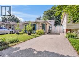 446 DRUMMERHILL Crescent, Waterloo, Ontario