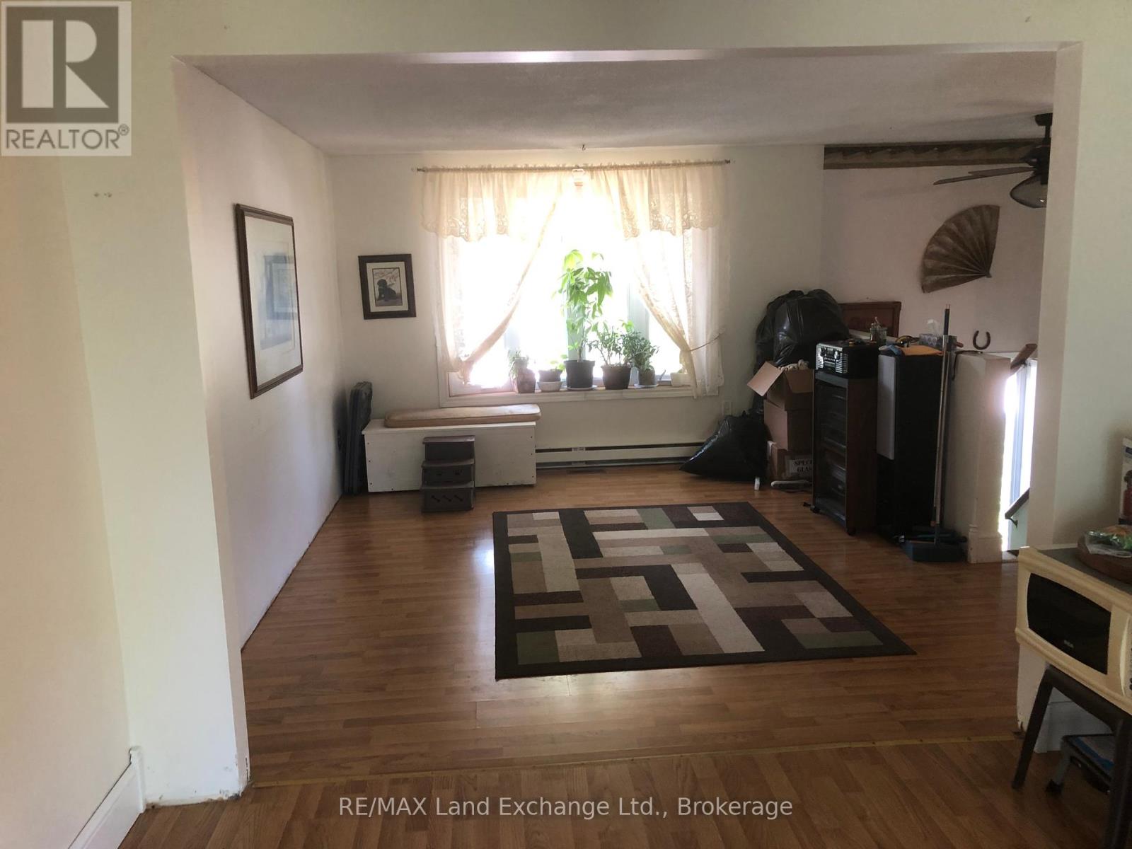 755 Palmateer Drive, Kincardine, Ontario  N2Z 1R8 - Photo 8 - X12329301