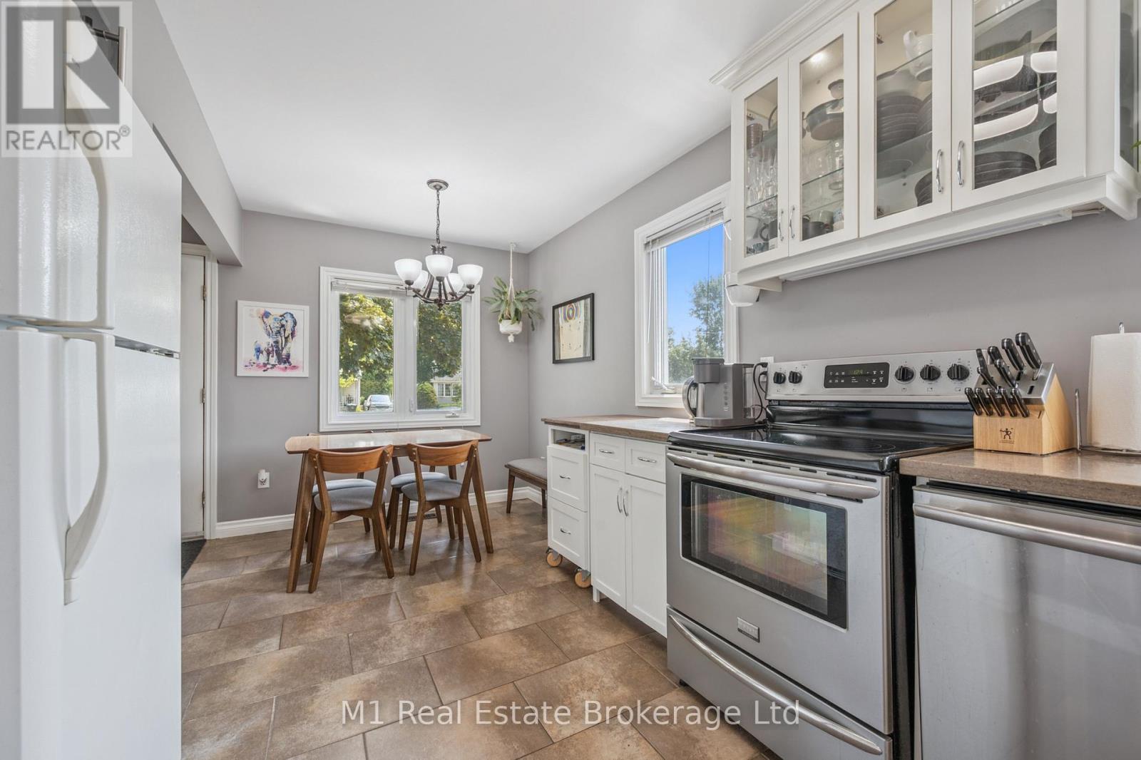15 Gowdy Avenue, Guelph, Ontario  N1H 2K6 - Photo 19 - X12329306