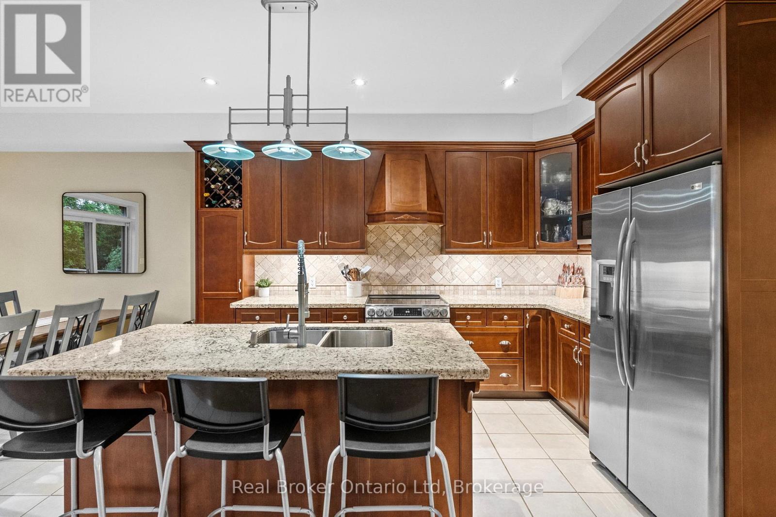 221 Millview Court, Guelph/eramosa, Ontario  N0B 2K0 - Photo 15 - X12329308