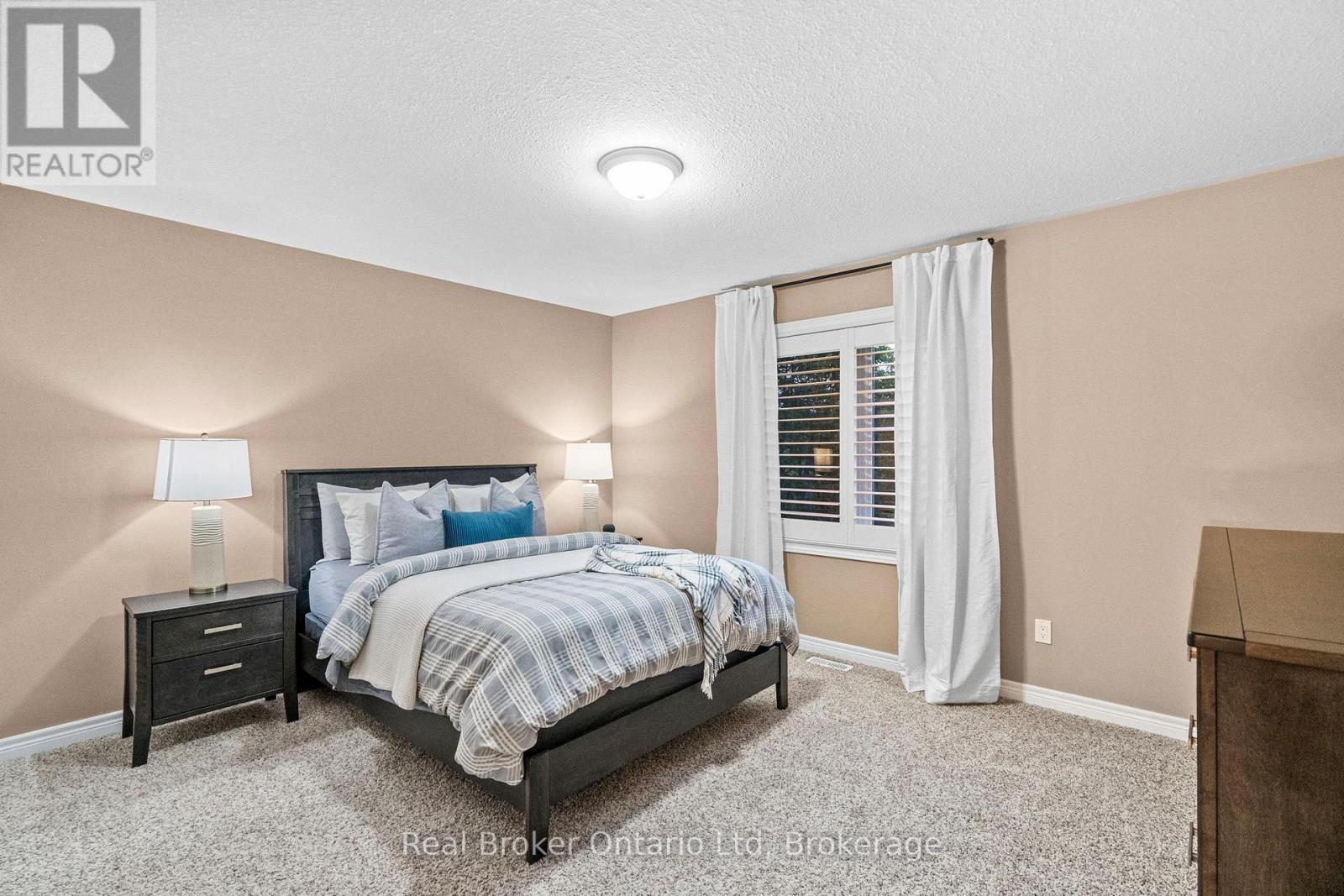 221 Millview Court, Guelph/eramosa, Ontario  N0B 2K0 - Photo 27 - X12329308