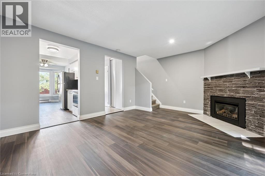 219 Kingswood Drive Unit# 18, Kitchener, Ontario  N2E 3J4 - Photo 8 - 40757207