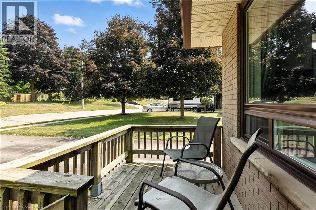 17 Elizabeth Street, Cambridge, Ontario  N3C 2T1 - Photo 4 - 40756891
