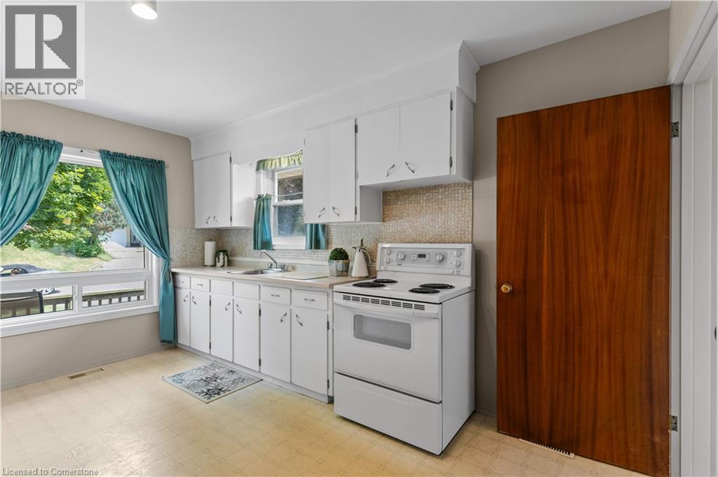 17 Elizabeth Street, Cambridge, Ontario  N3C 2T1 - Photo 7 - 40756891