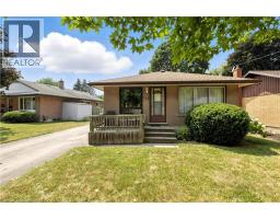 17 ELIZABETH Street, Cambridge, Ontario