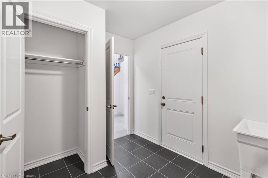 12 Sassafras Road, Midhurst, Ontario  L0L 1Y3 - Photo 15 - 40758165