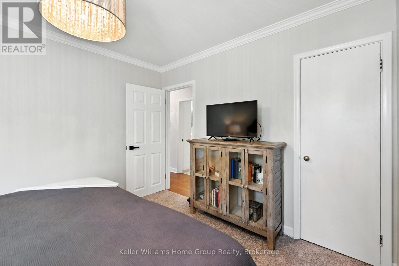 4 Glenview Avenue, St. Catharines, Ontario  L2N 2Z6 - Photo 11 - X12329536