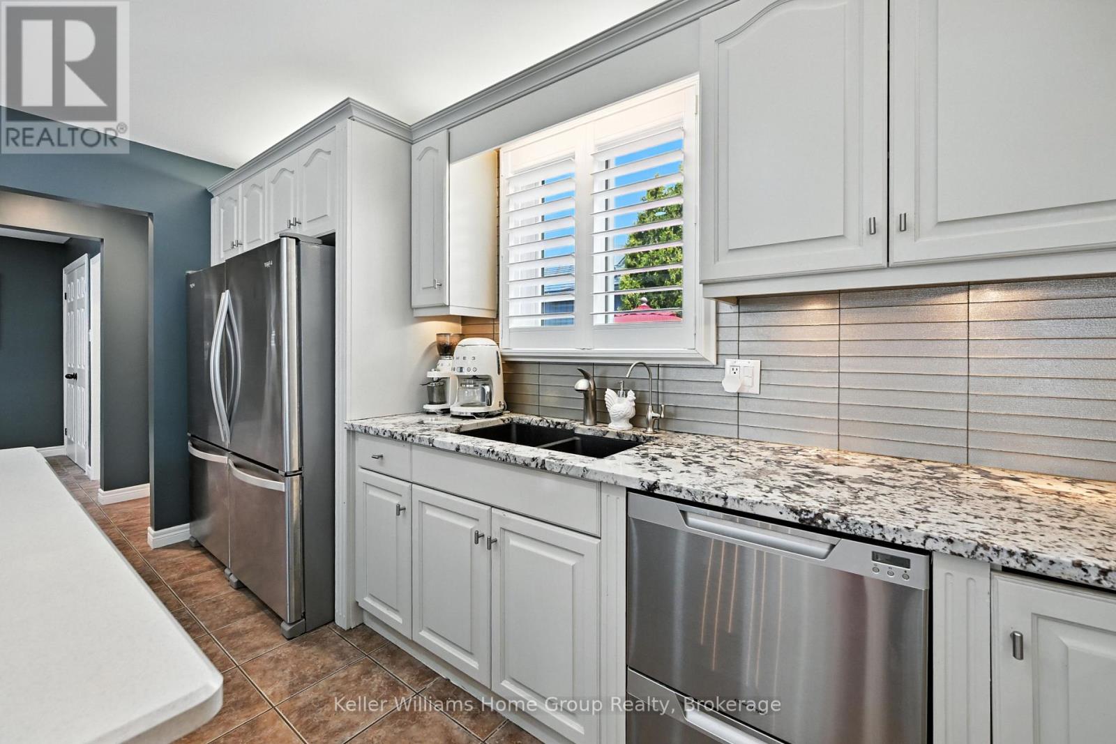 4 Glenview Avenue, St. Catharines, Ontario  L2N 2Z6 - Photo 22 - X12329536