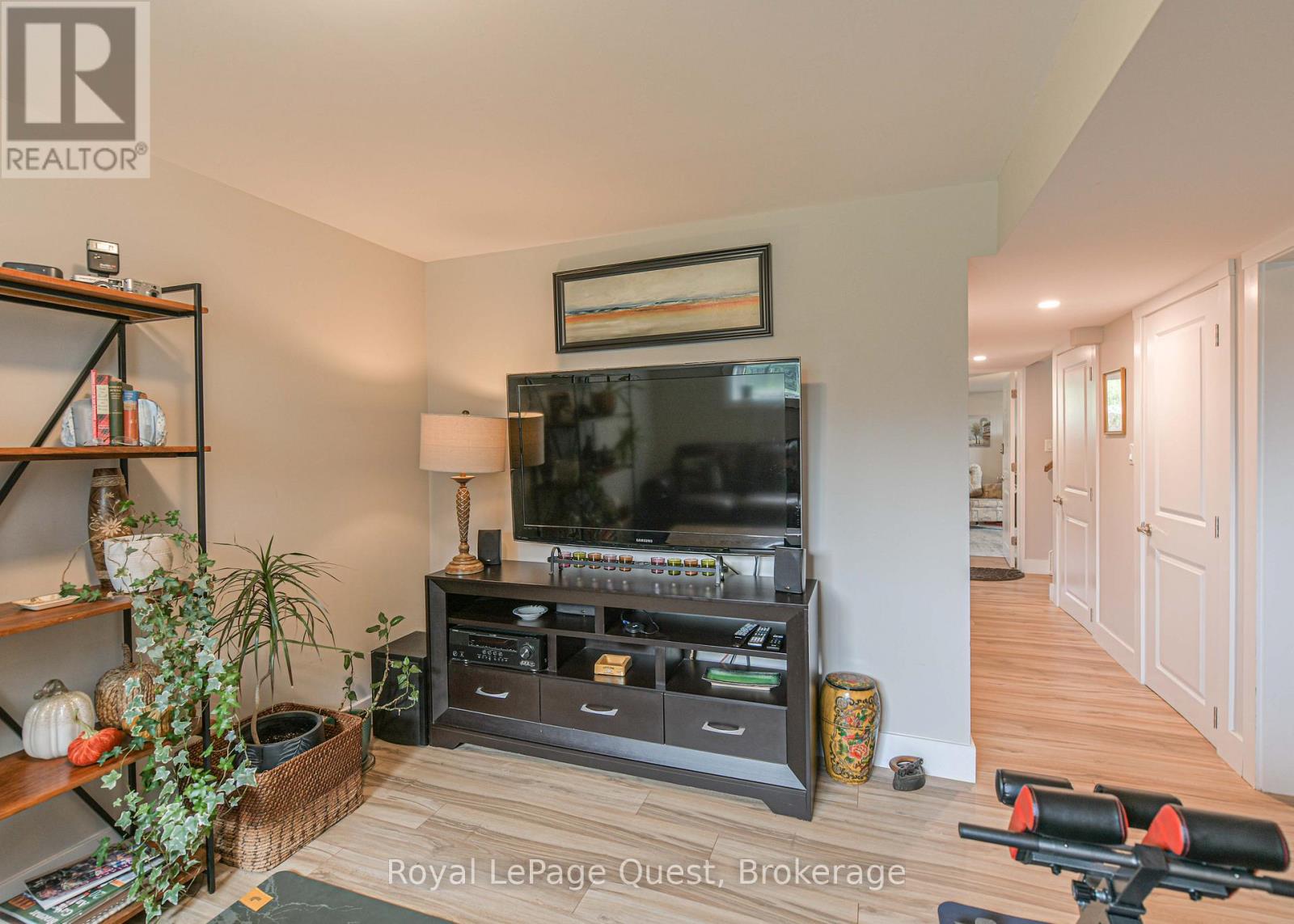 6 Millwood Court, Huntsville, Ontario  P1H 1E1 - Photo 34 - X12329552