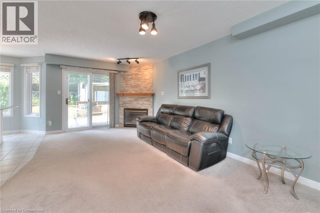 23 Tami Court, Kitchener, Ontario  N2B 3V2 - Photo 14 - 40757497