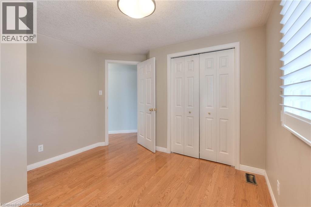 23 Tami Court, Kitchener, Ontario  N2B 3V2 - Photo 25 - 40757497