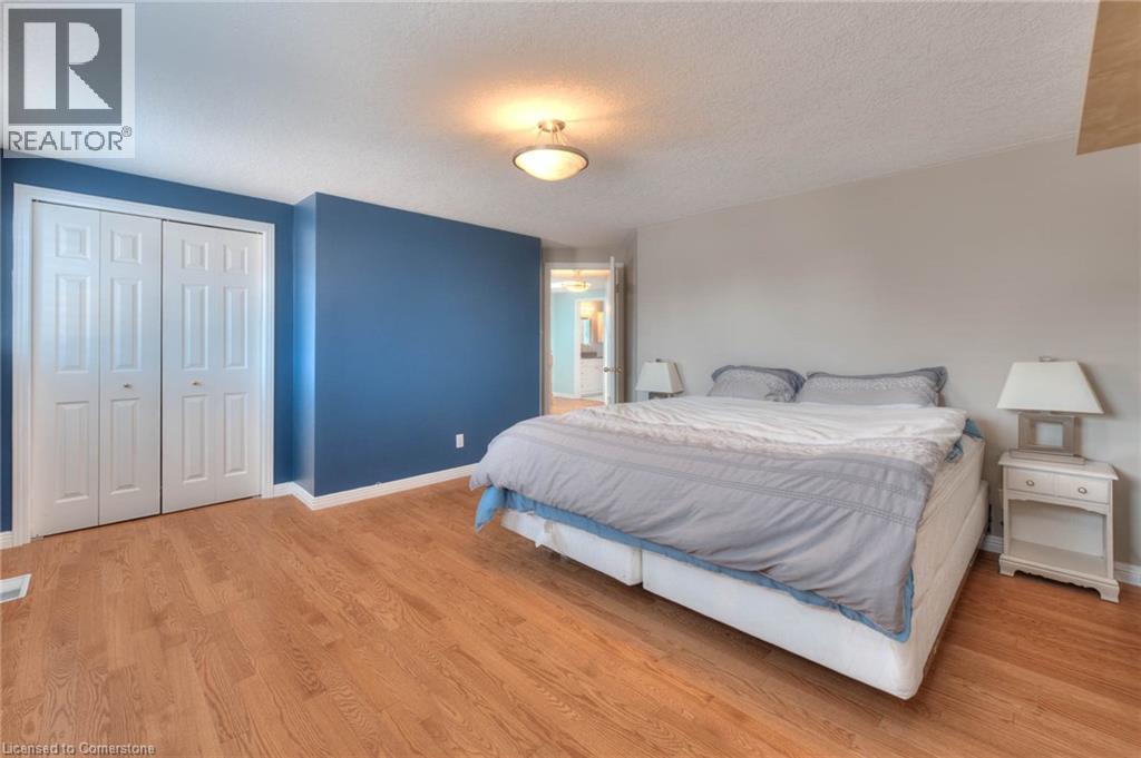 23 Tami Court, Kitchener, Ontario  N2B 3V2 - Photo 26 - 40757497