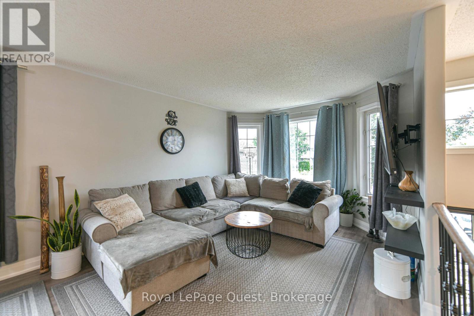 13 Graham Street, Springwater, Ontario  L0L 1P0 - Photo 10 - S12329760