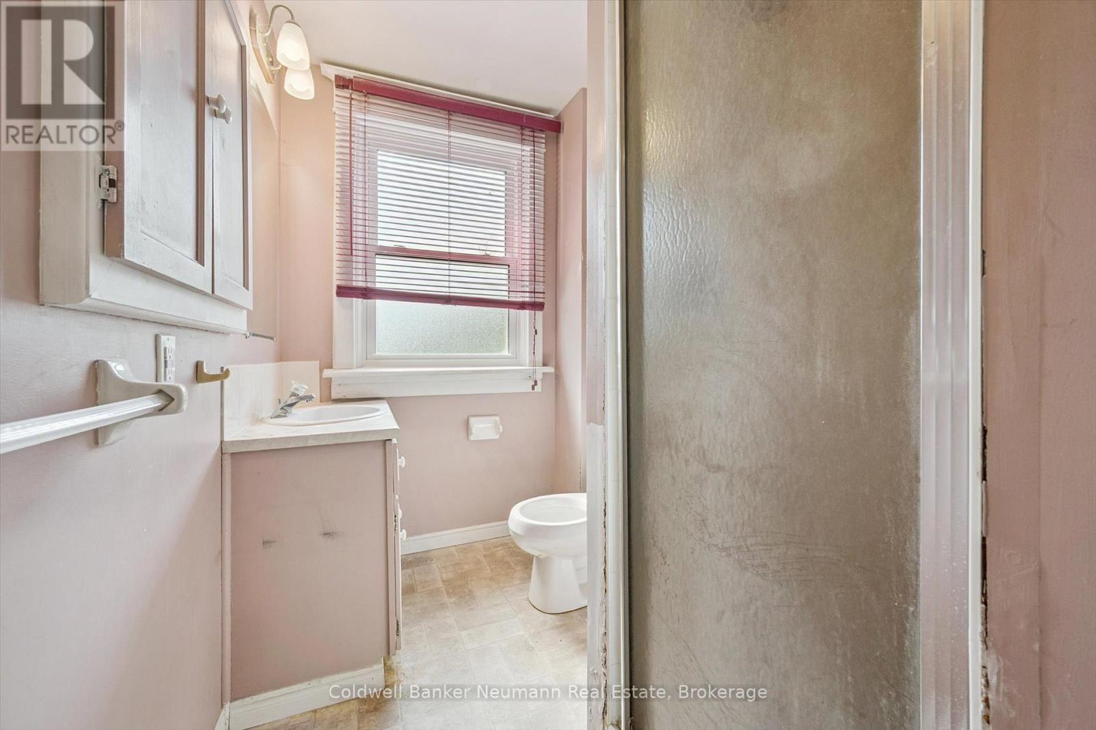 336 Paisley Road, Guelph, Ontario  N1H 2P9 - Photo 16 - X12329754