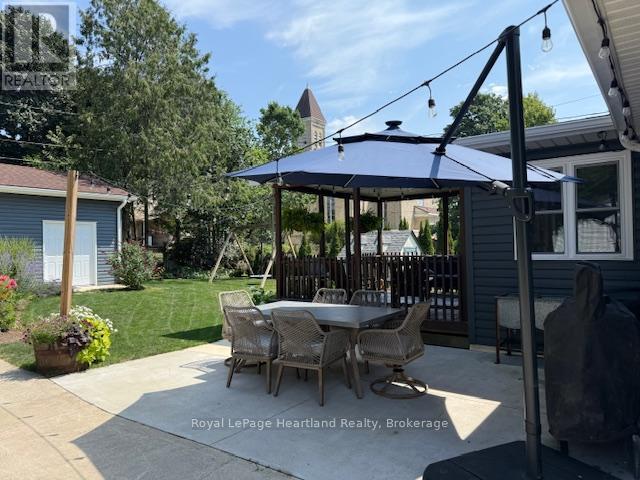 70 John Street, Huron East, Ontario  N0K 1W0 - Photo 43 - X12329761