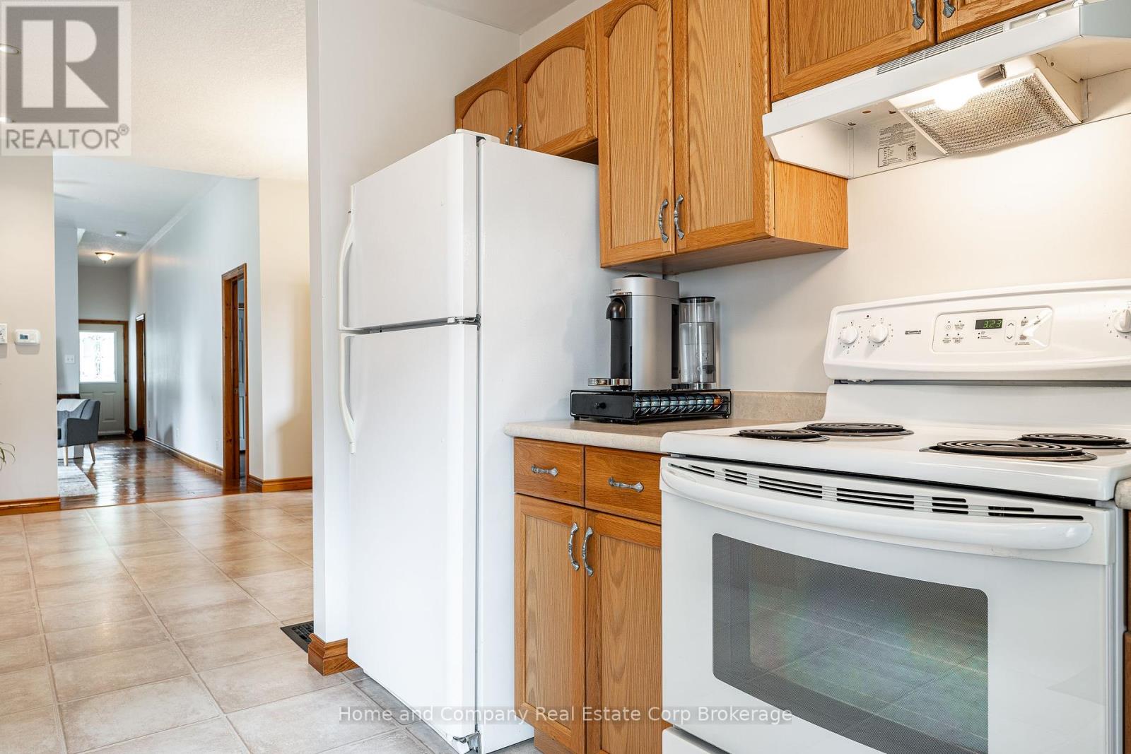 67 St David Street, Stratford, Ontario  N5A 1C1 - Photo 27 - X12329764