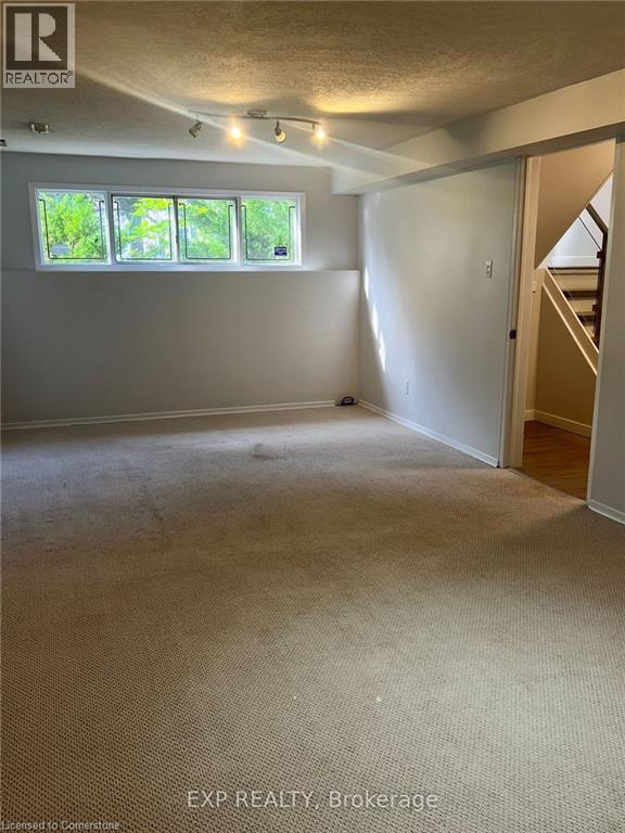 213 Northlake Drive, Waterloo, Ontario  N2V 1A6 - Photo 10 - 40758010