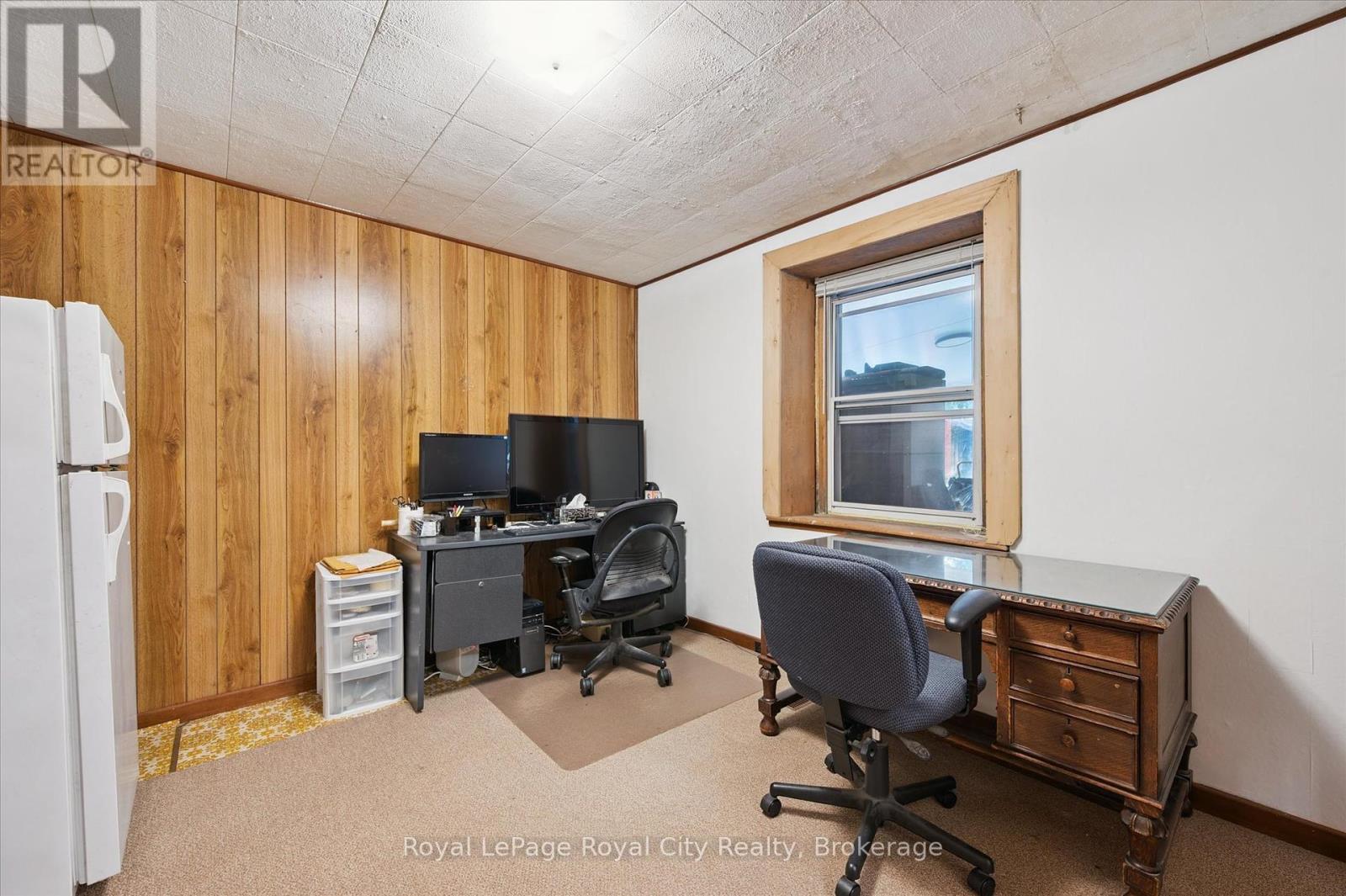 69 Nottingham Street, Guelph, Ontario  N1H 3M9 - Photo 15 - X12330561