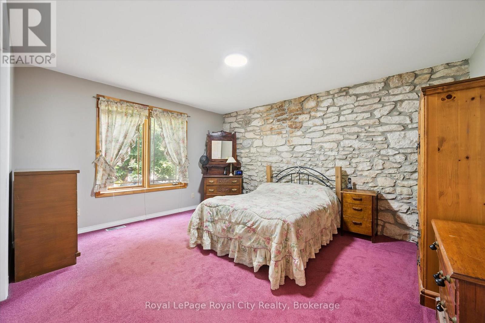 69 Nottingham Street, Guelph, Ontario  N1H 3M9 - Photo 16 - X12330561