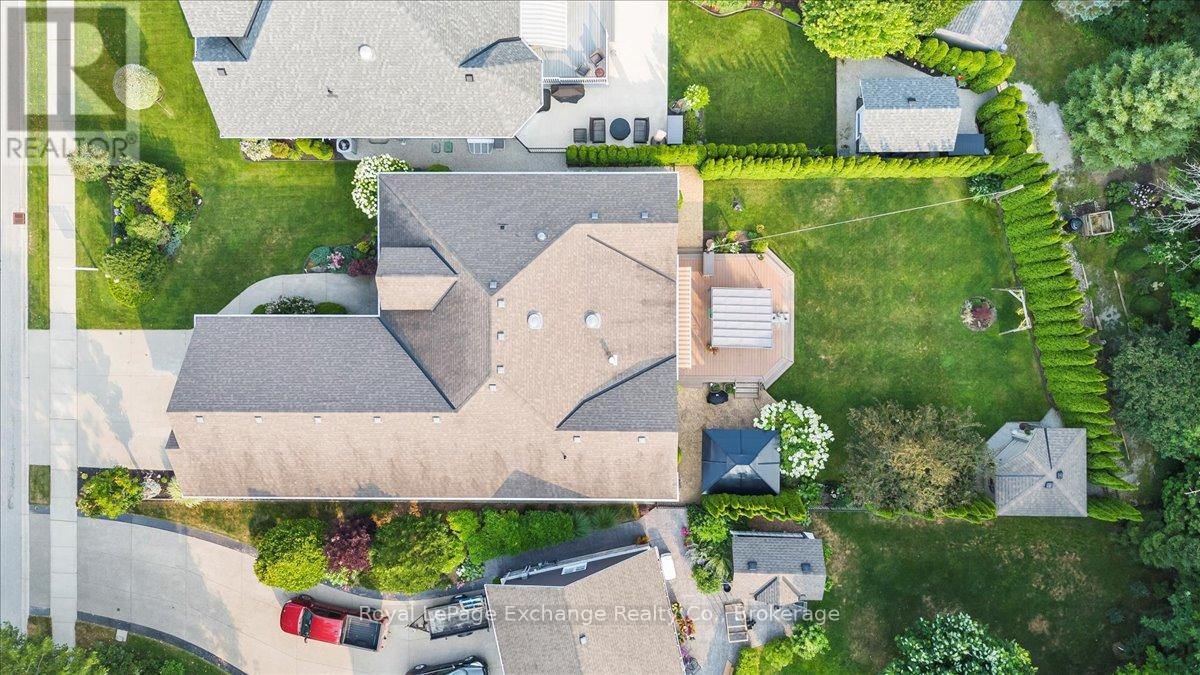 569 Creekwood Drive, Saugeen Shores, Ontario  N0H 2L0 - Photo 37 - X12330809