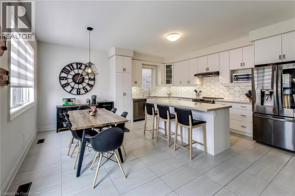 9 Skinner Road Road, Waterdown, Ontario  L8B 1X1 - Photo 11 - 40758078