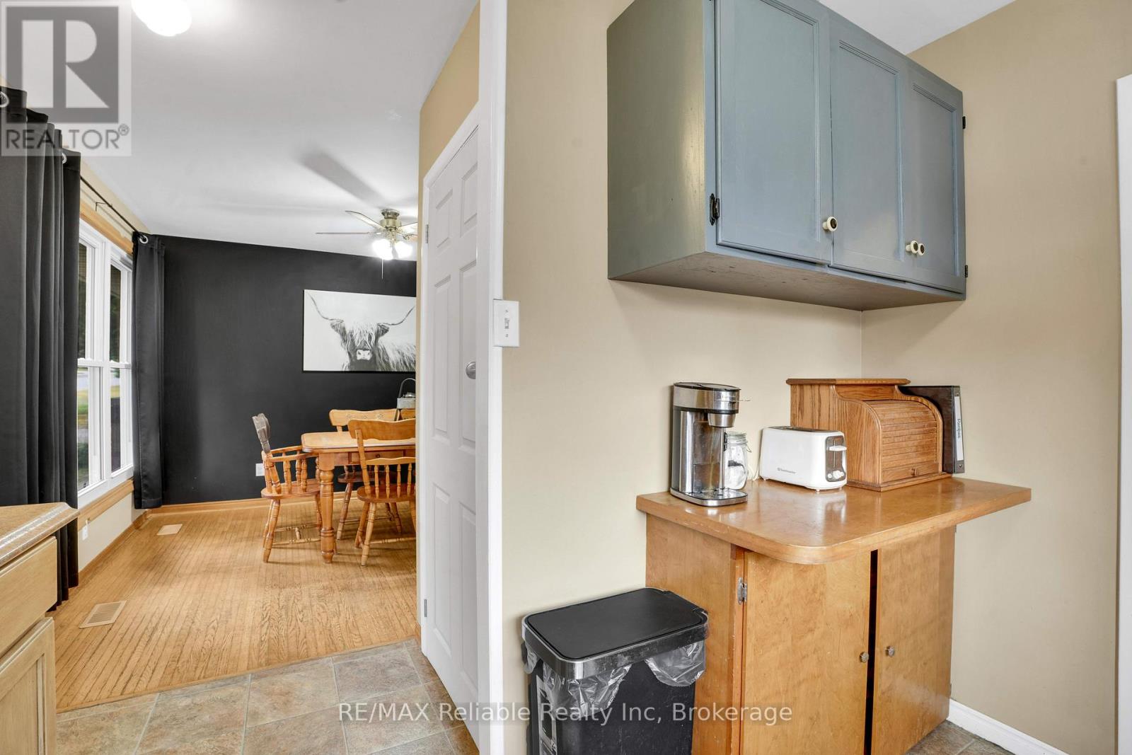 61 East Street, Central Huron, Ontario  N0M 1L0 - Photo 12 - X12330921