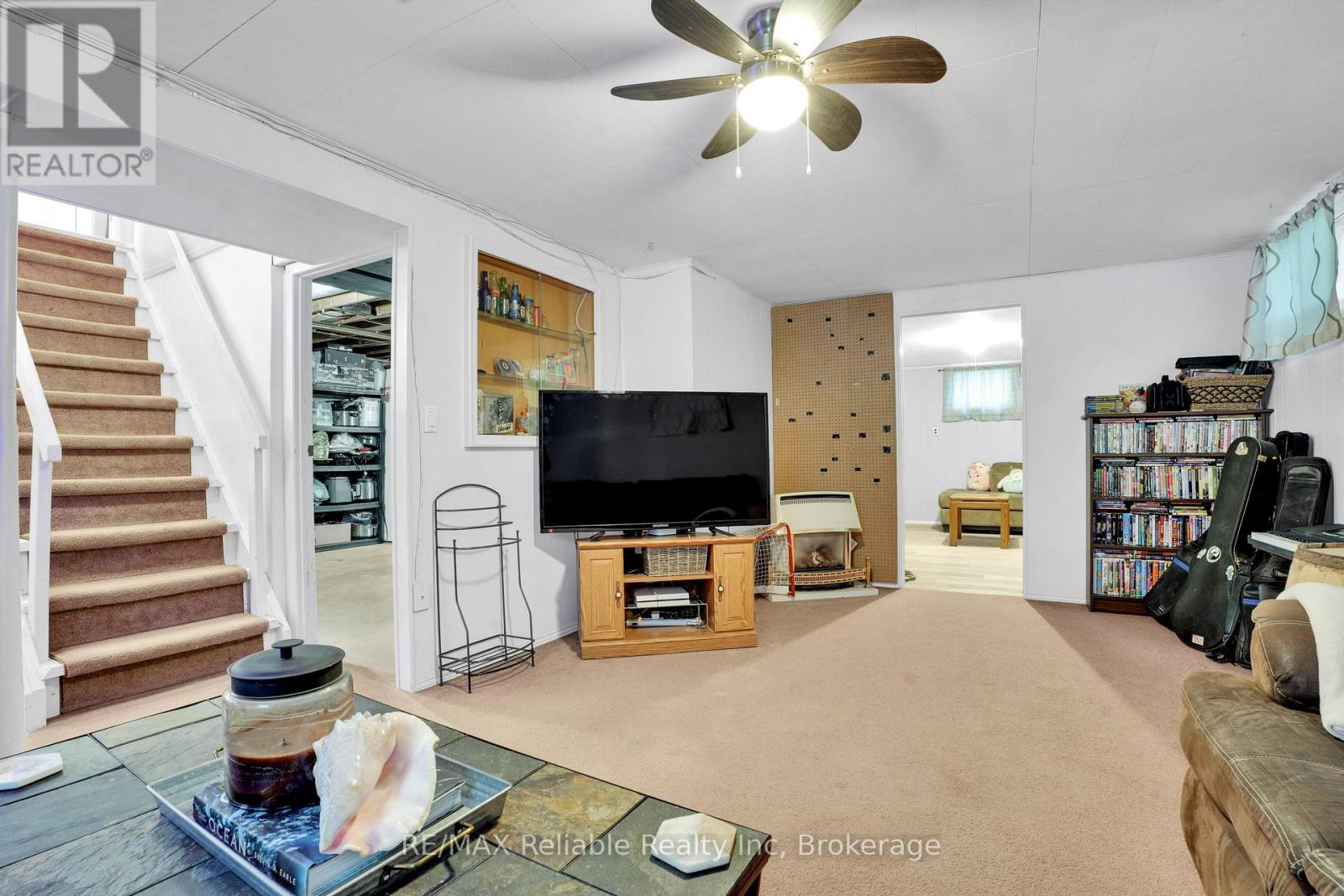 61 East Street, Central Huron, Ontario  N0M 1L0 - Photo 37 - X12330921