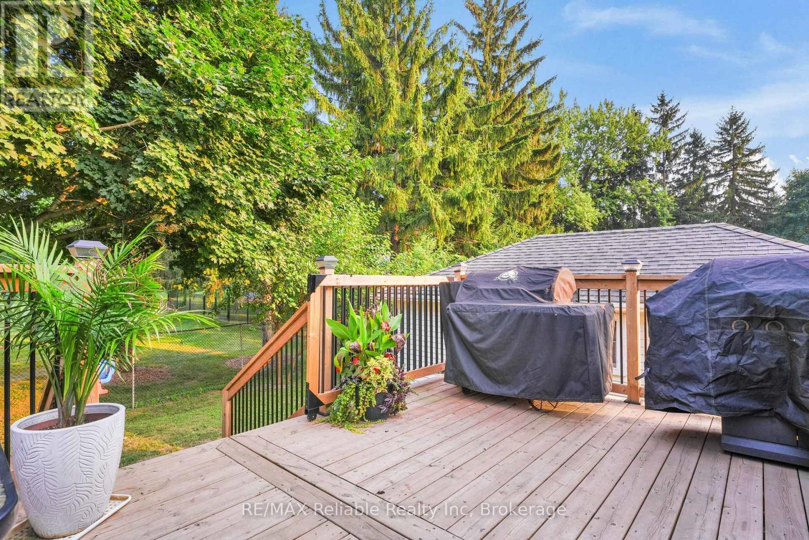 61 East Street, Central Huron, Ontario  N0M 1L0 - Photo 8 - X12330921