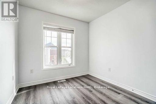 152 Village Gate Drive, Wasaga Beach, Ontario  L9Z 0J7 - Photo 18 - S12331140