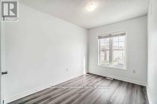152 Village Gate Drive, Wasaga Beach, Ontario  L9Z 0J7 - Photo 19 - S12331140