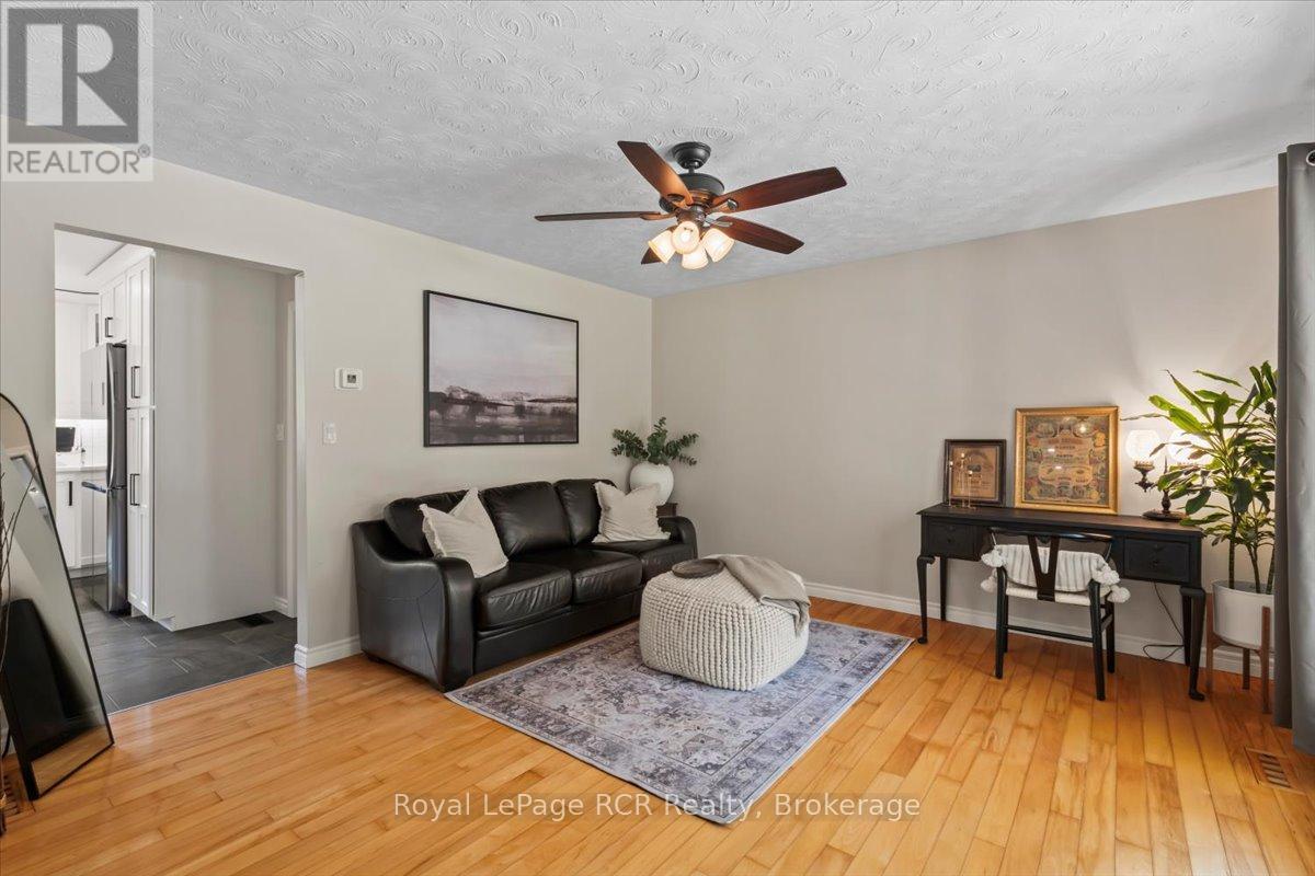 27 Emke Road, Brockton, Ontario  N0G 2V0 - Photo 16 - X12331124