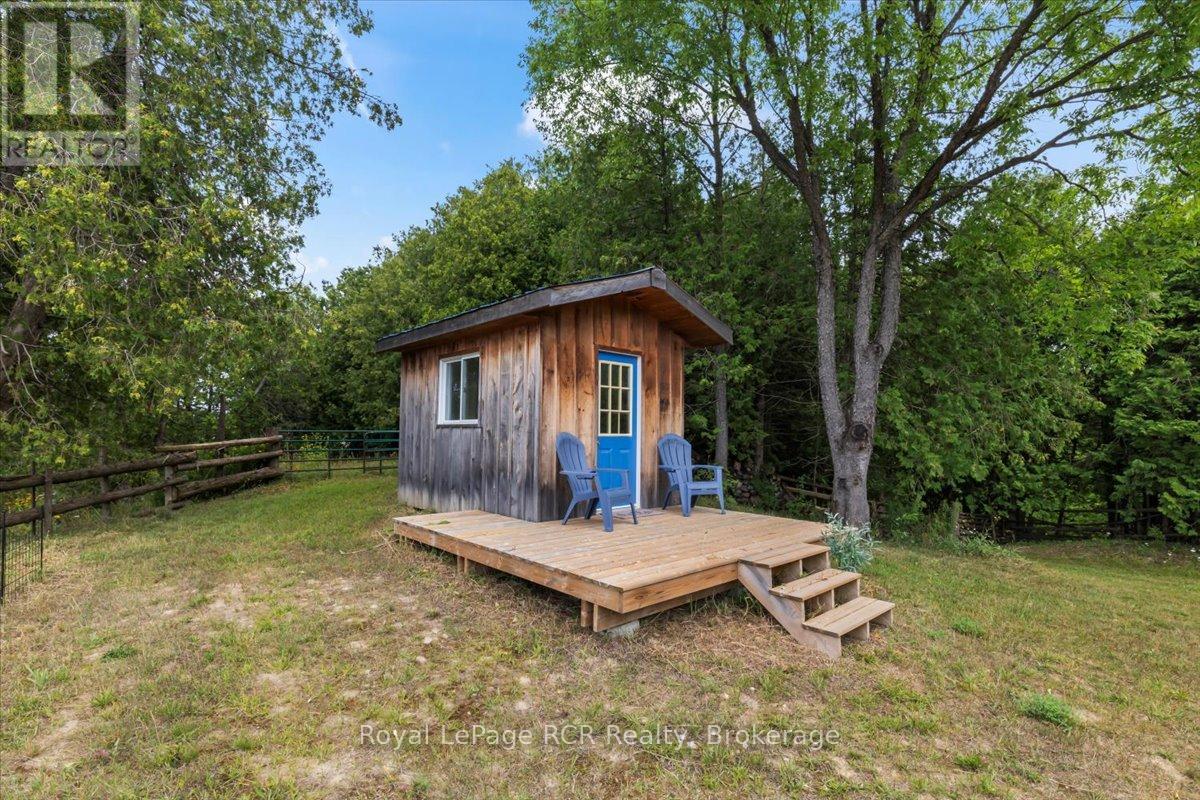 27 Emke Road, Brockton, Ontario  N0G 2V0 - Photo 34 - X12331124