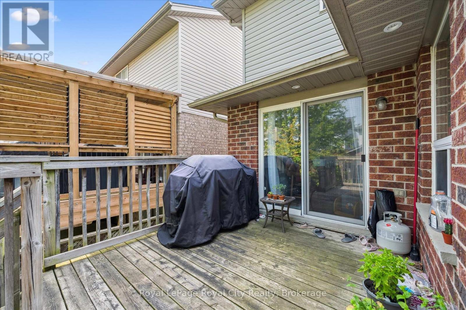 Upper - 115 Cedarvale Avenue, Guelph, Ontario  N1E 7K2 - Photo 4 - X12331188