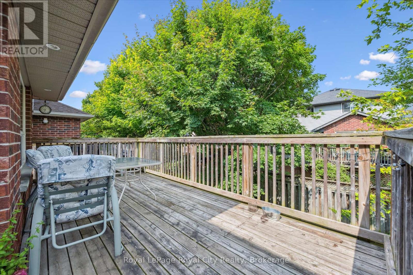 Upper - 115 Cedarvale Avenue, Guelph, Ontario  N1E 7K2 - Photo 7 - X12331188