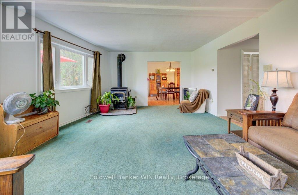 7589 89 Highway, Wellington North, Ontario  N0G 2L0 - Photo 19 - X12331209