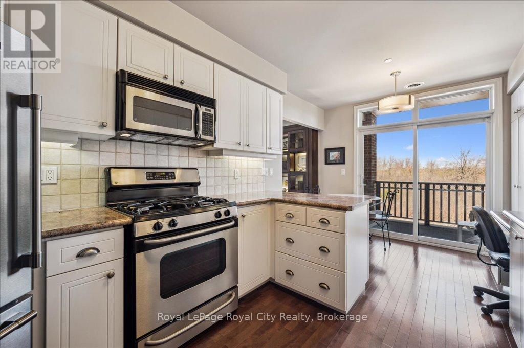 212 - 71 Bayberry Drive, Guelph, Ontario  N1G 5K9 - Photo 10 - X12331359