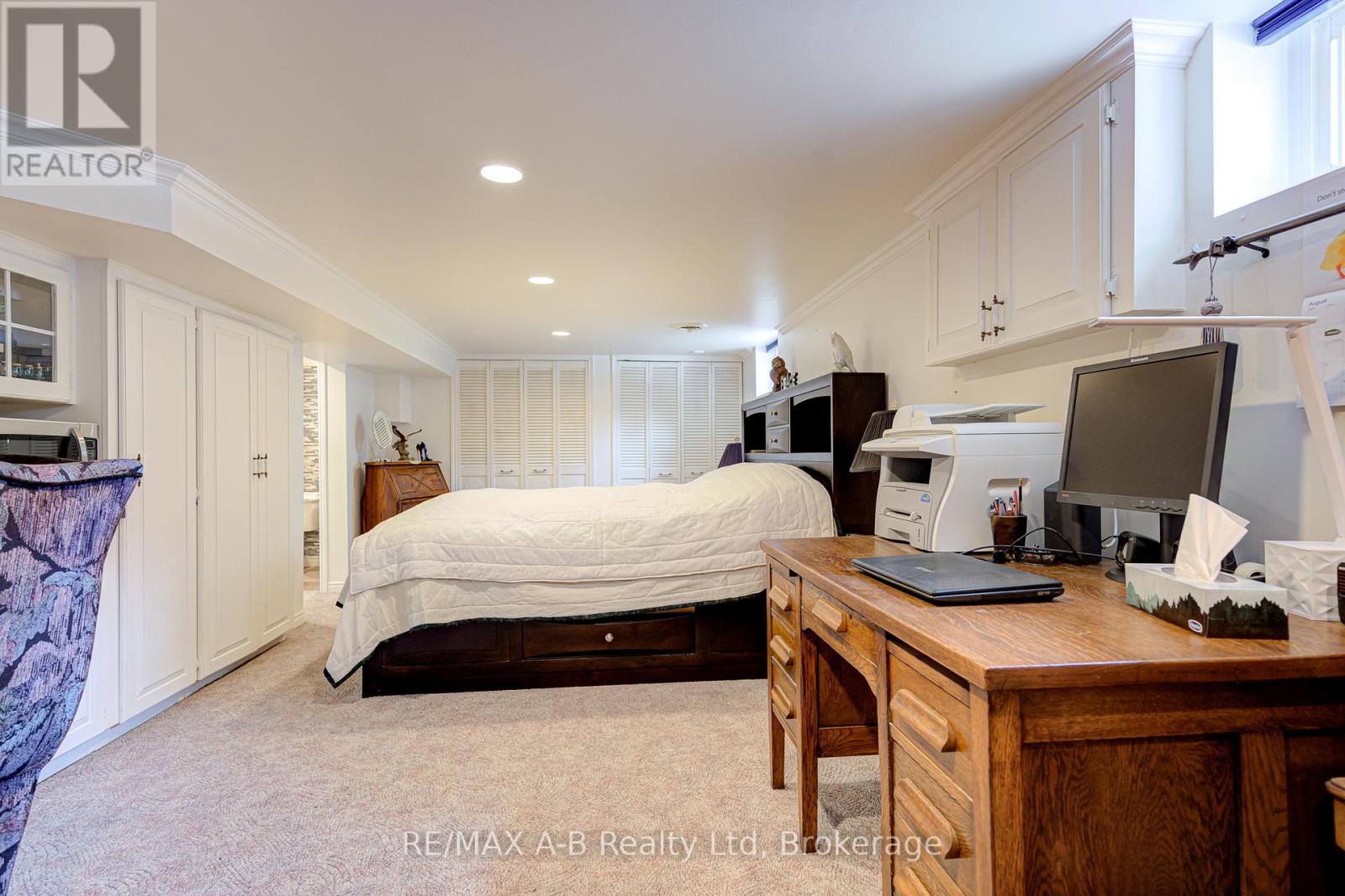 58 Normandy Drive, Stratford, Ontario  N5A 6A5 - Photo 28 - X12331363