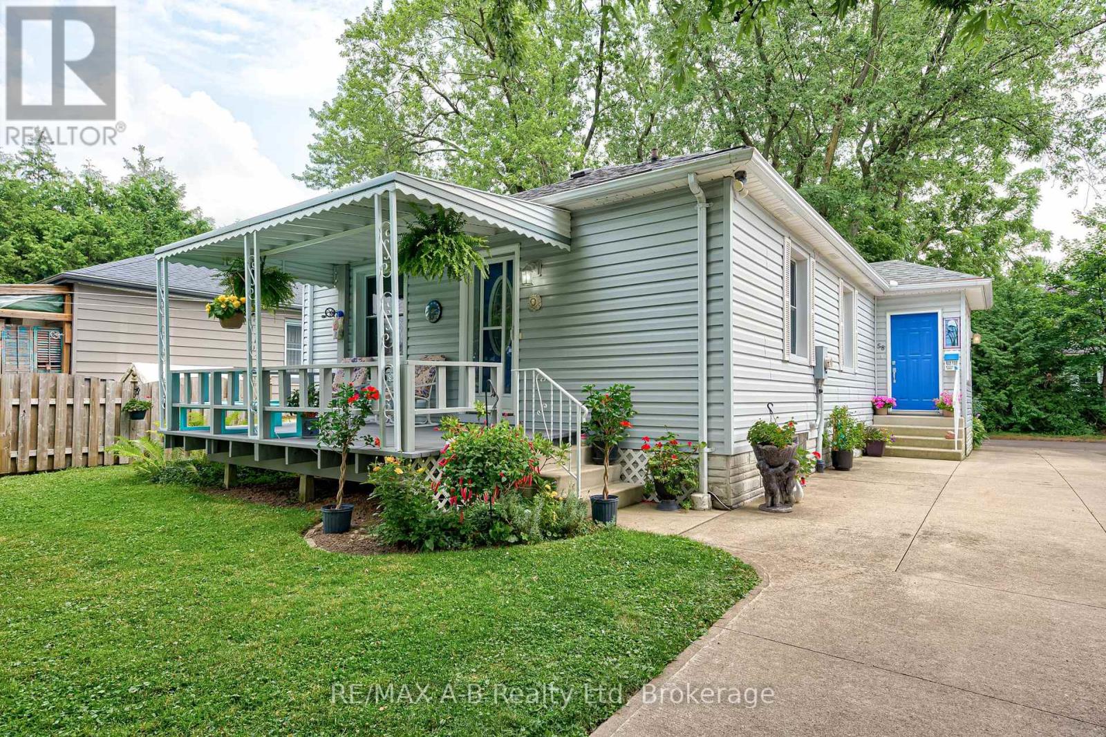 58 Normandy Drive, Stratford, Ontario  N5A 6A5 - Photo 35 - X12331363