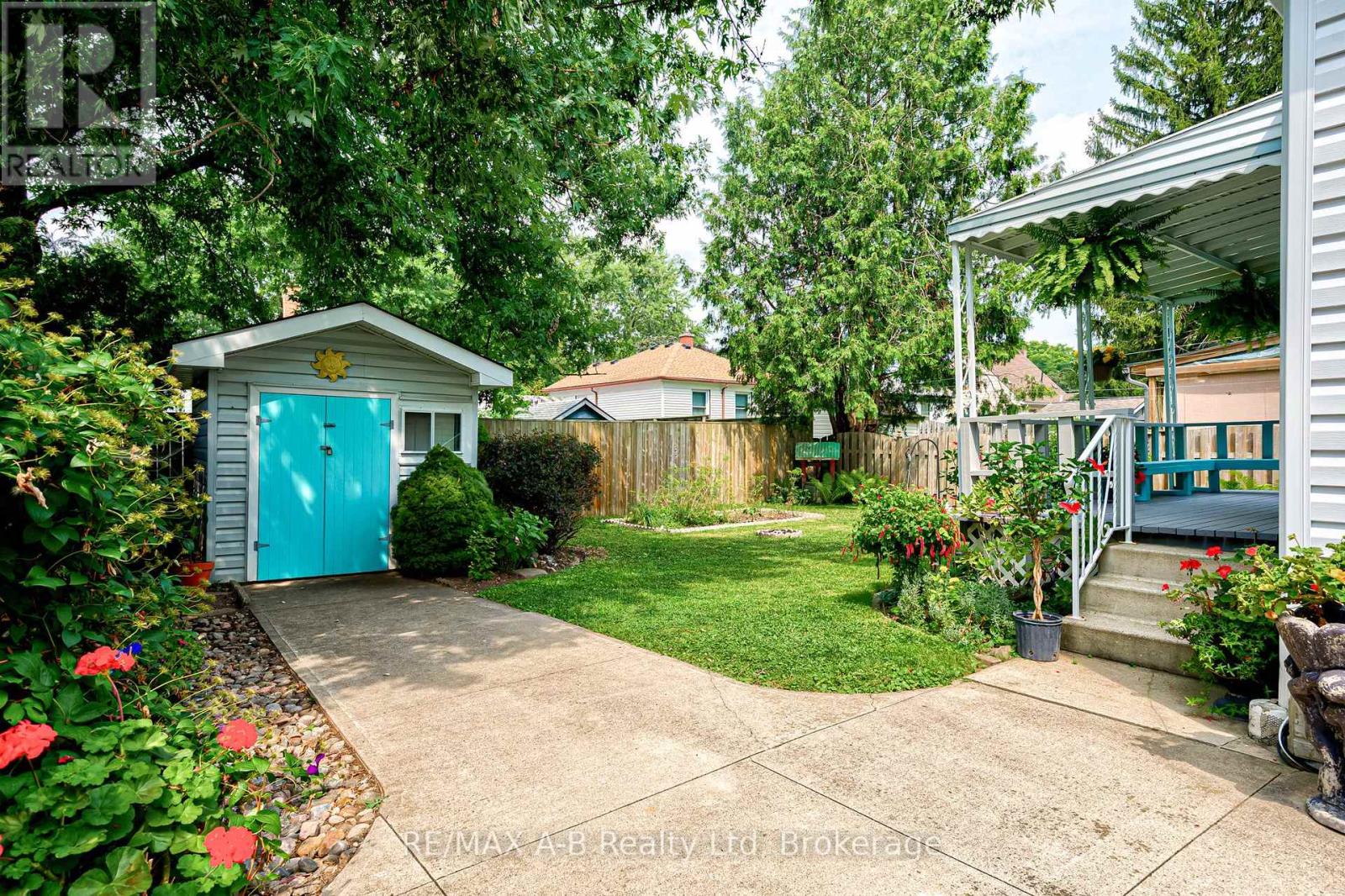 58 Normandy Drive, Stratford, Ontario  N5A 6A5 - Photo 41 - X12331363