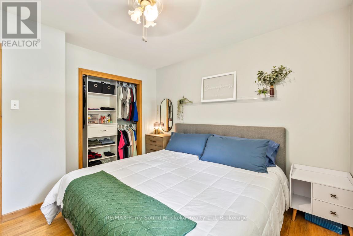 20 Sandy Plains Road, Seguin, Ontario  P2A 2W8 - Photo 23 - X12331471
