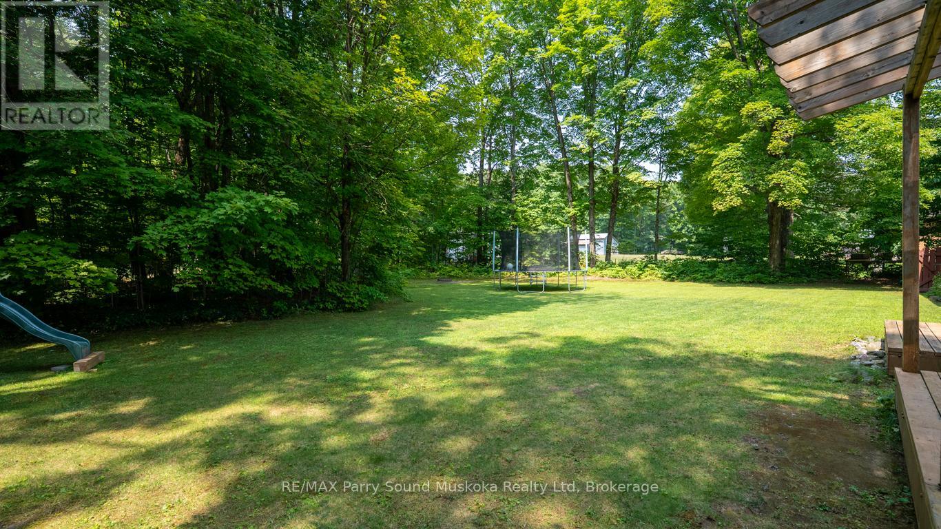 20 Sandy Plains Road, Seguin, Ontario  P2A 2W8 - Photo 40 - X12331471