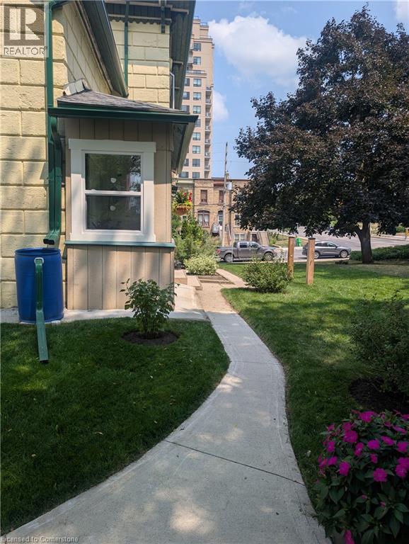 25 COURTLAND Avenue E Unit# basement, Kitchener, Ontario