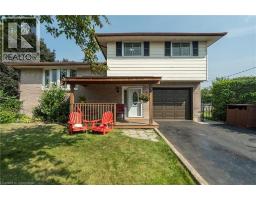 2 LESTER Place, Cambridge, Ontario