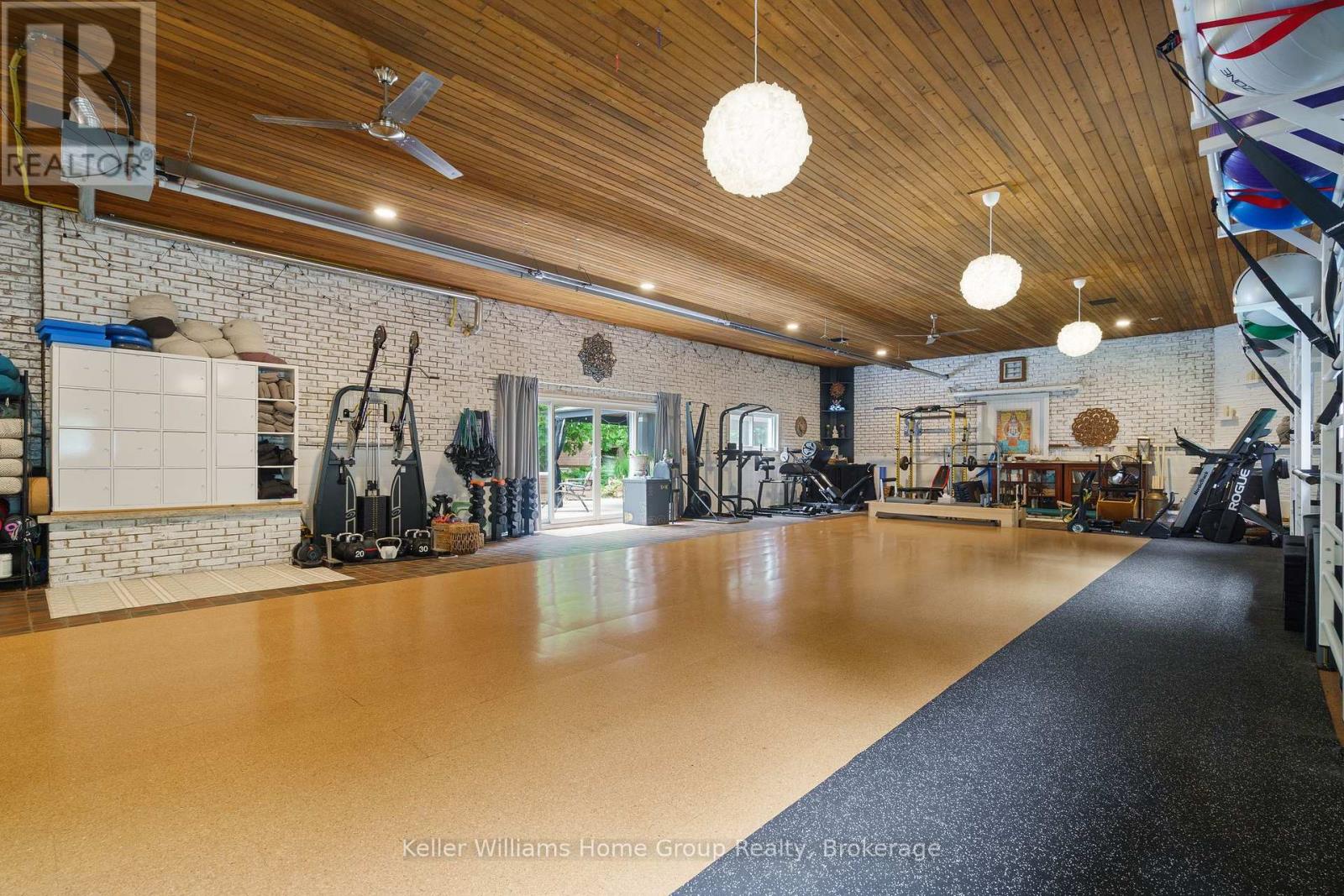 235 Concession 11 Road E, Hamilton, Ontario  L8B 1H7 - Photo 31 - X12331694