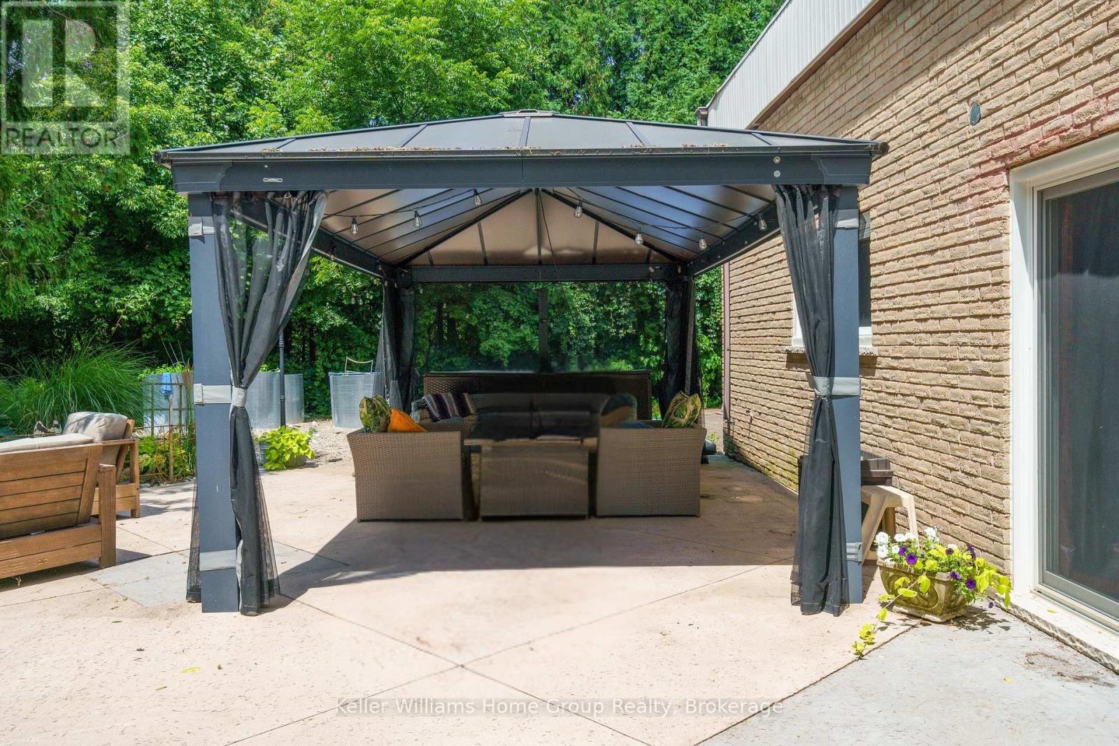 235 Concession 11 Road E, Hamilton, Ontario  L8B 1H7 - Photo 41 - X12331694
