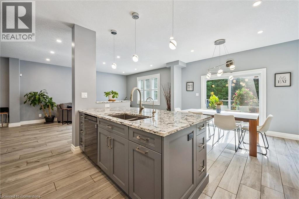 405 Spice Bush Street, Waterloo, Ontario  N2V 2V6 - Photo 13 - 40758481